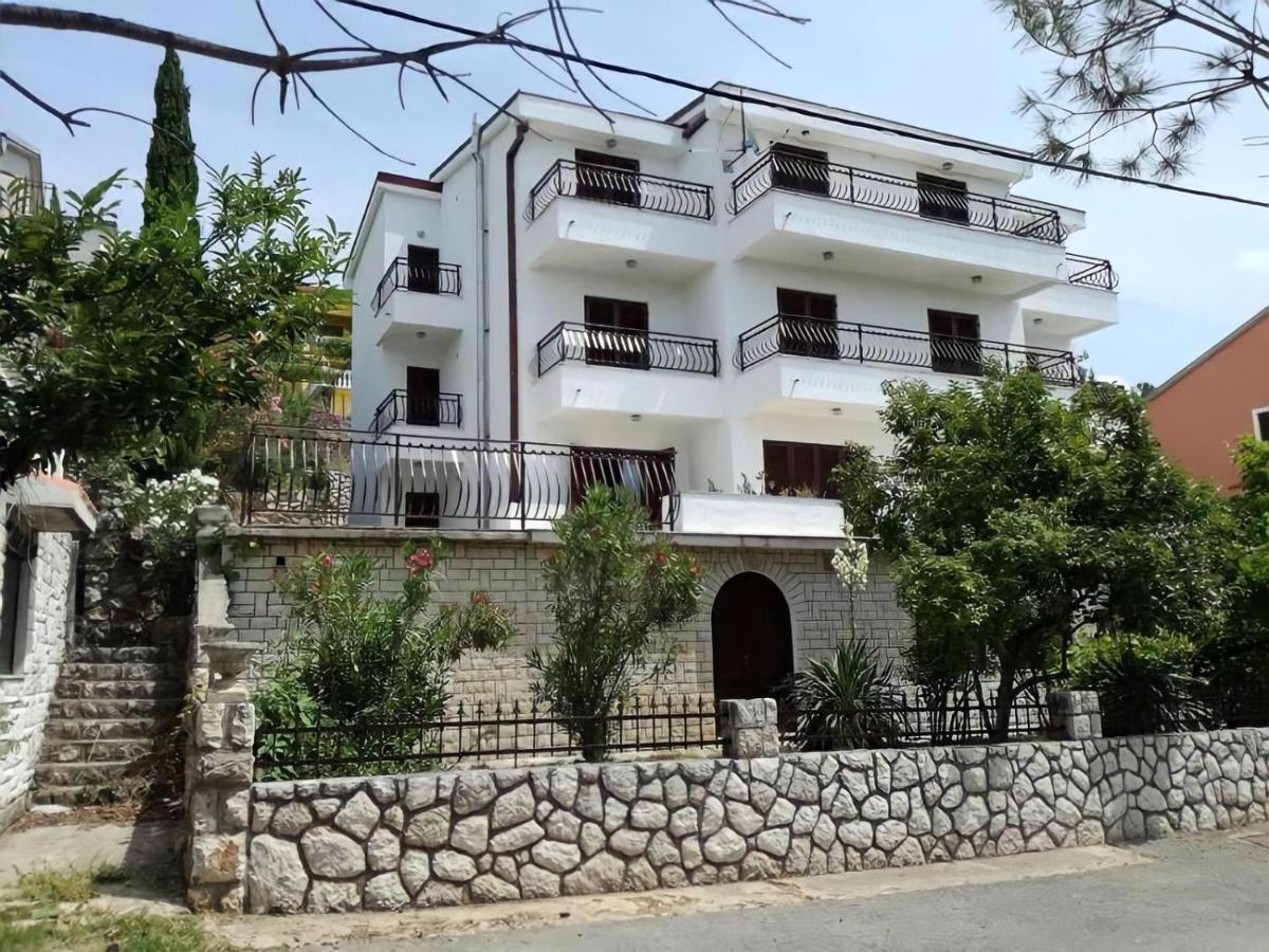 Sobe Za Odmor Jadran Hotel Dramalj Exterior photo